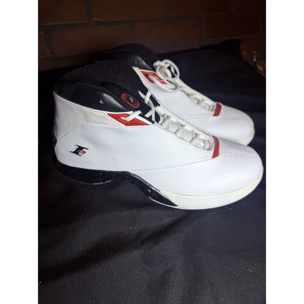 Reebok Playoff II White Black Red Youth 5